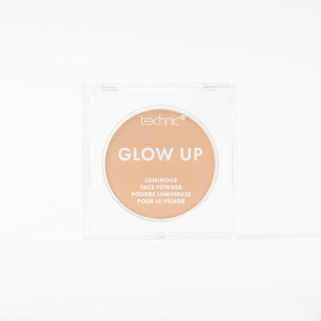 A glow up luminous powder in the shade Medium on a white background.