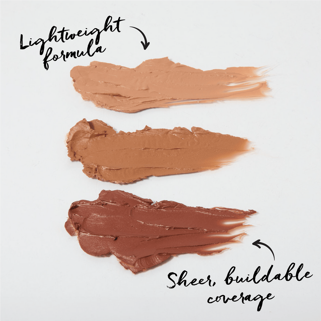 The 3 shades of the cream bronzers spreaded on a white background. There are 2 arrows that point to them which say it has a lightweight formula and sheer buildable coverage.