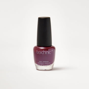 A nail varnish bottle in the shade Heart Throb in front of a white background.